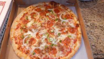 Cenzo's Pizzeria food