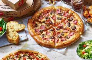 Pizza Hut food