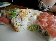 Sushi Paradise food