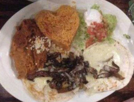 EL Cantarito Mexican Cuisine food