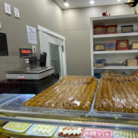 Punjabi Chulla Restaurant & Sweet Shop food