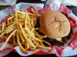 Freddy's Frozen Custard Steakburgers food