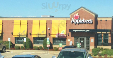 Applebee's outside