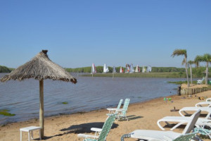 Bajos Del Parana outside