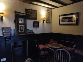 Bridge Inn inside