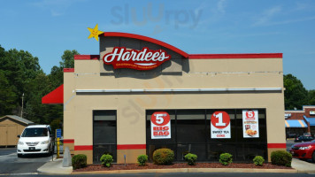 Hardee's outside