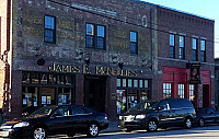 McNellie's Public House outside