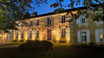 Le Logis Du Pere food