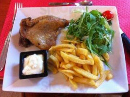 Cafe de la gare food