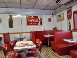 Red's Diner inside