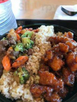 Leeann Chin food