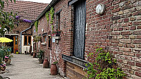 Old Blighty Tea Room outside