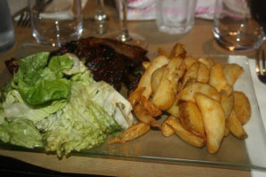 Le Bistrot de la Gaite food