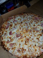 Domino's Pizza food