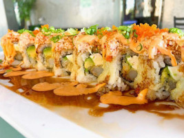 Sushime Roll'n food