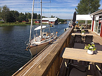 Färjas Brygga inside