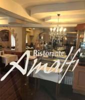 Ristorante Amalfi inside