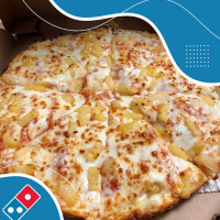 Domino's Pizza food