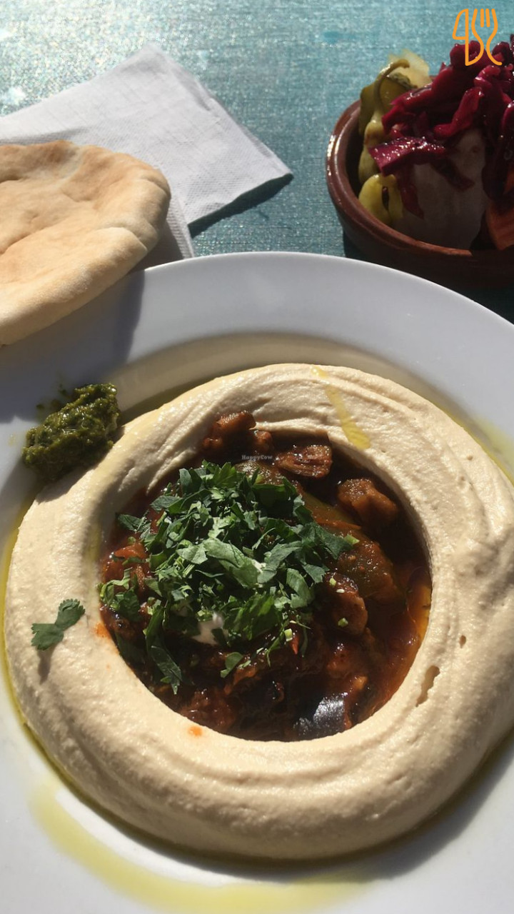 Reggev Hummus Inomhus