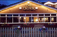 Crown Inn Sedgley Pub Carvery outside