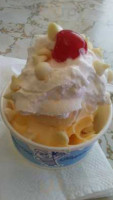 Fosters Freeze food