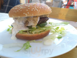 Oasen Burger Grill food