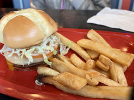 Red Robin Gourmet Burgers And Brews food