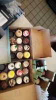 Gigi's Cupcakes food