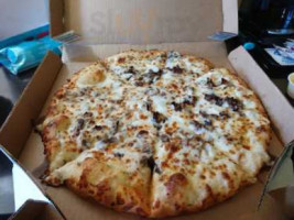 Domino's Pizza food