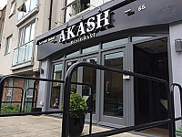 Akash Horsham outside