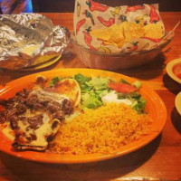 Compadres Mexican Restaurants food