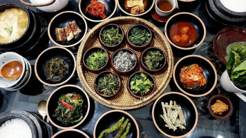 Sanchon Korean Temple Cooking 산촌 사찰음식전문점 food