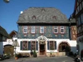 Weinhaus "Zum Krug" outside