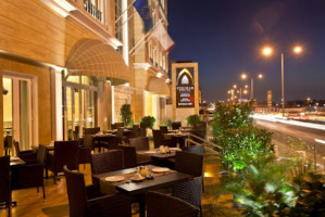 Zubarah Boutique Doha food