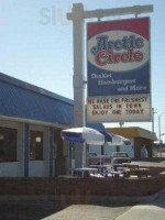 Arctic Circle outside