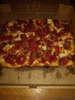 Little Sicily Pizzeria Inc food