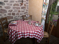 Auberge de la Charriole food