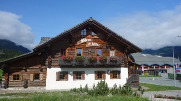 Barenhutte outside