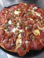 Fultano's Black Rock Pizza food