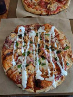 Snap Custom Pizza food