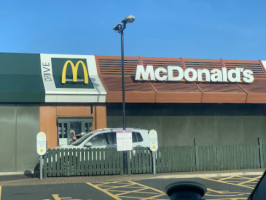 Mcdonald's outside