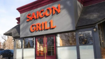 Saigon Grill Iii outside