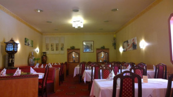 China Restaurant Peking Garden inside