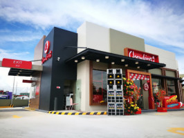 Chowking outside