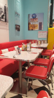 Holly's Diner inside