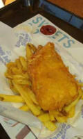 Long John Silvers/a&w inside