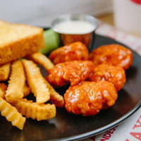 Zaxby's Chicken Fingers Buffalo Wings food