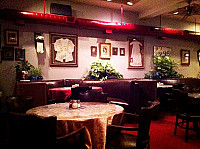 Mary's Italian Trattoria inside