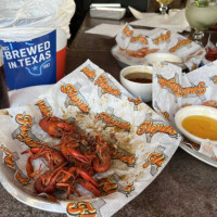 Floyd's Cajun Seafood Texas Steakhouse food