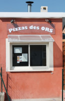 Pizzas Des Ors inside